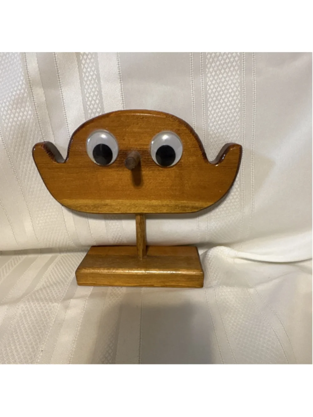 Wooden Eyeglass Holder Display Stand Brown Novelty Googly Eyes Unisex